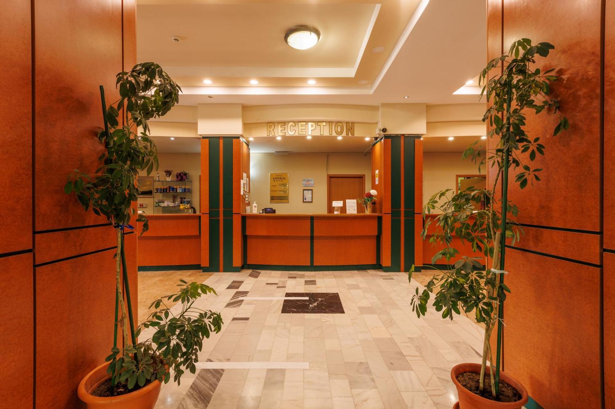 Hotel Amiral Мамая Экстерьер фото
