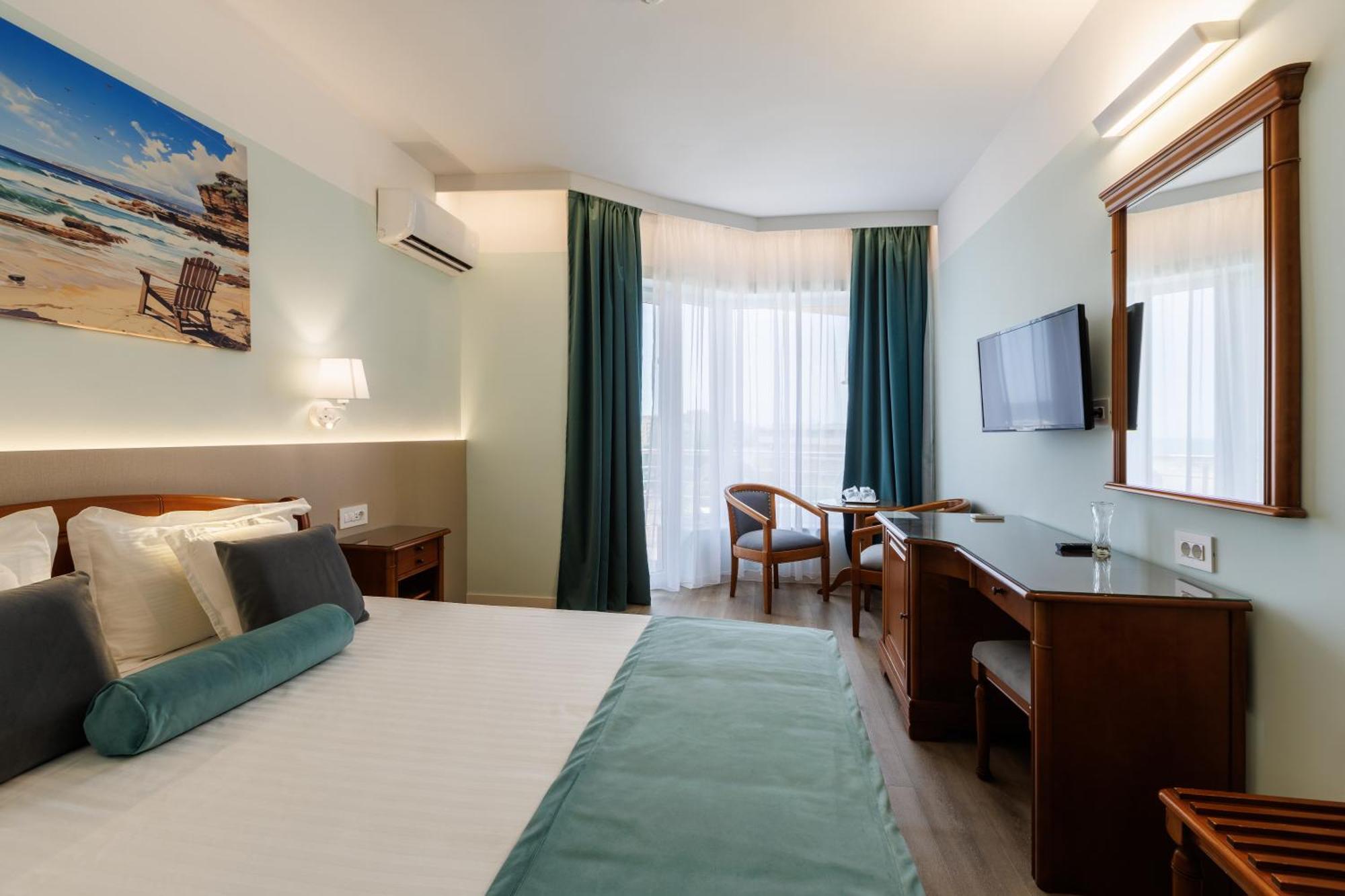 Hotel Amiral Мамая Экстерьер фото